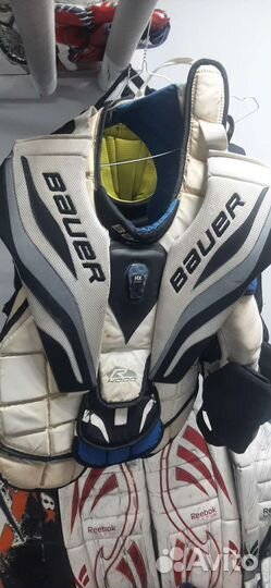 Нагрудник вратарский взрослый хоккейный