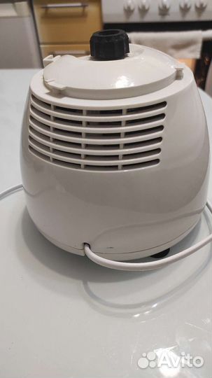 Блендер Wellton