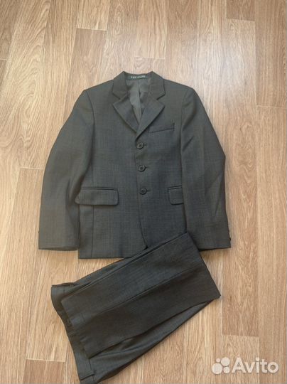 Школьный костюм