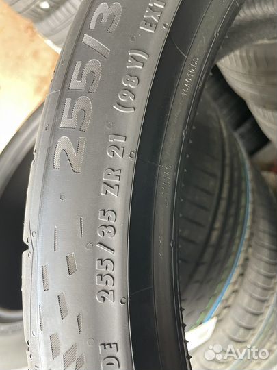Continental ContiSportContact 7 255/35 R21 и 285/30 R21 98Y