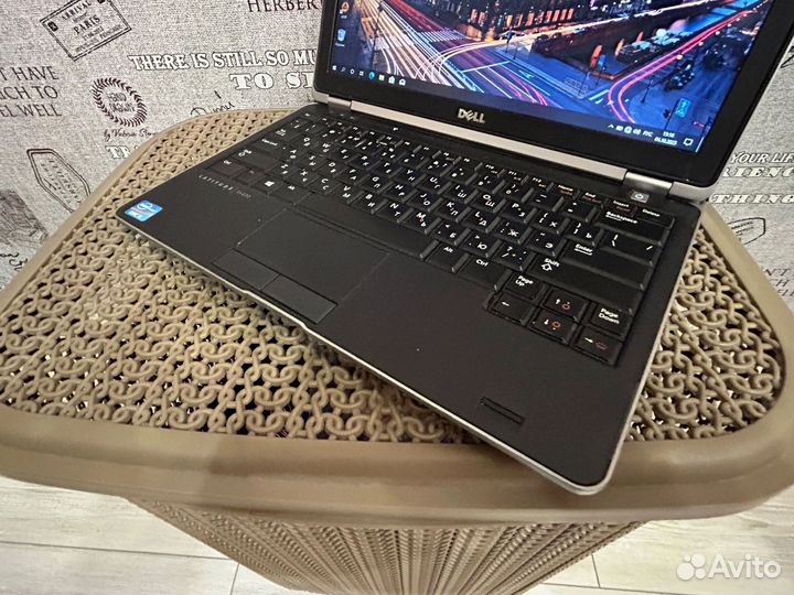 Dell latitude e6230 (intel core i5 )