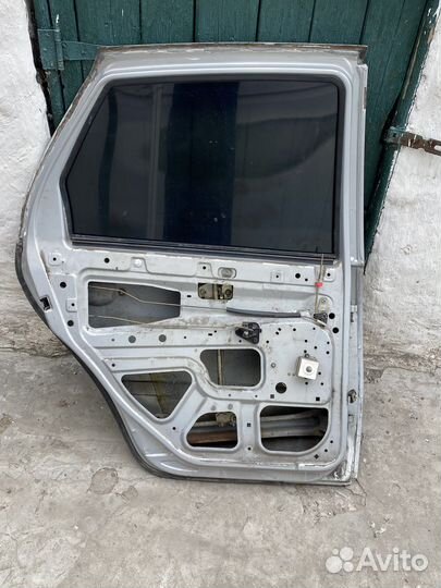 Дверь LADA kalina 1