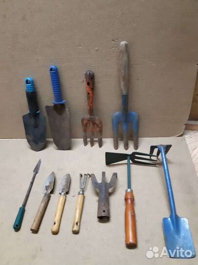 Лопатки садовые