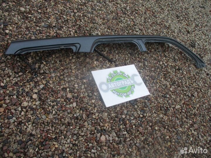 Стойка крыши правая Ford Escape 2 2008 год