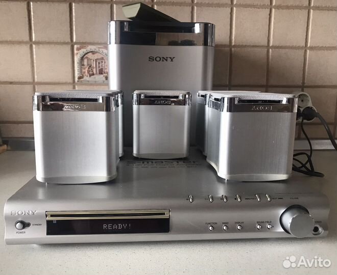 Домашний кинотеатр Sony DAV-S550 Звук 5.1