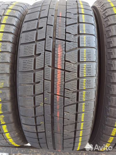 Yokohama Ice Guard IG50+ 215/50 R17 99W