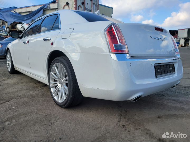 Chrysler 300c разбор