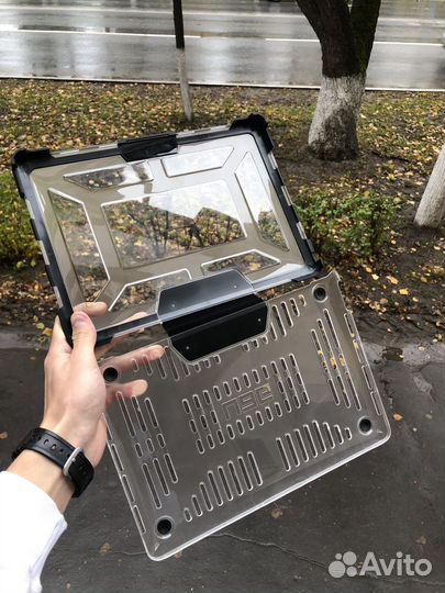 Чехол UAG Plasma для MacBook Pro 13 (2016-2021)