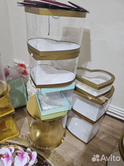 Подарочная коробка упаковка