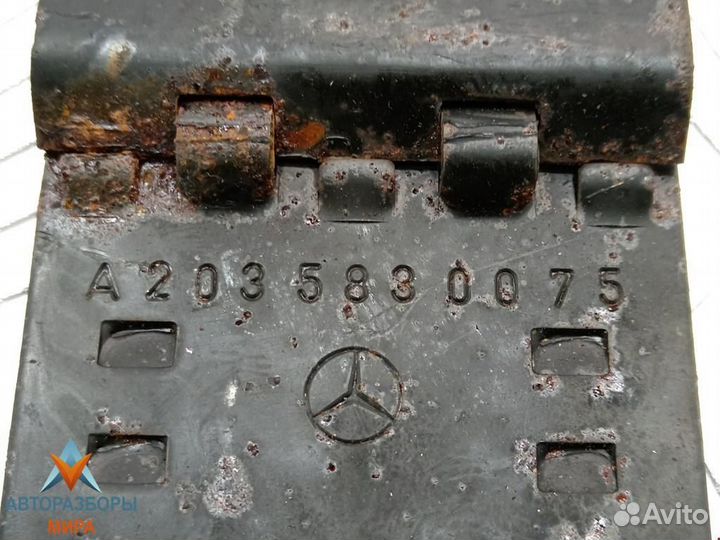 Упор противооткатный Mercedes-Benz C-Класс