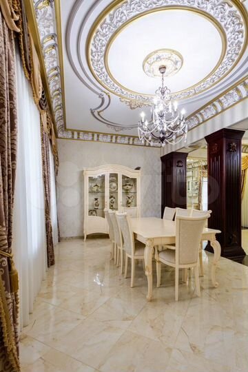 Дом 500 м² на участке 15 сот.