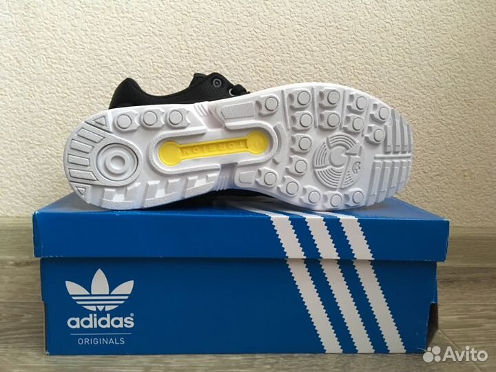 Adidas ZX flux ART. M19840 11.5US