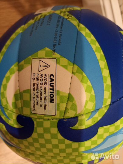 Волейбольный мяч molten