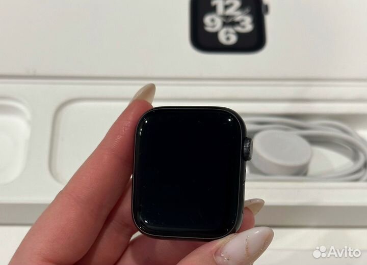 Apple Watch SE 44mm