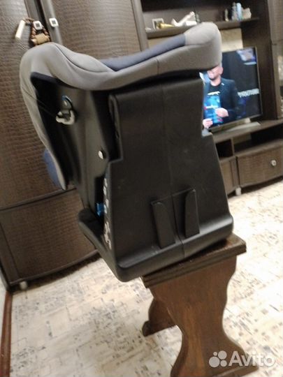 Детское автокресло Chicco 0-18 кг