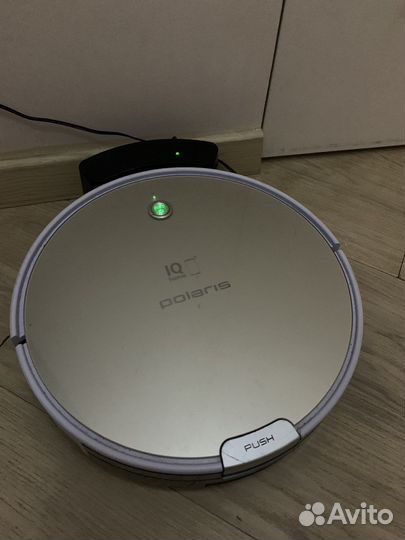 Робот пылесос polaris