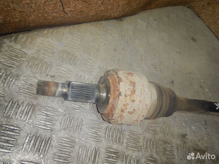 Полуось (привод в сборе) задняя левая, Volkswagen