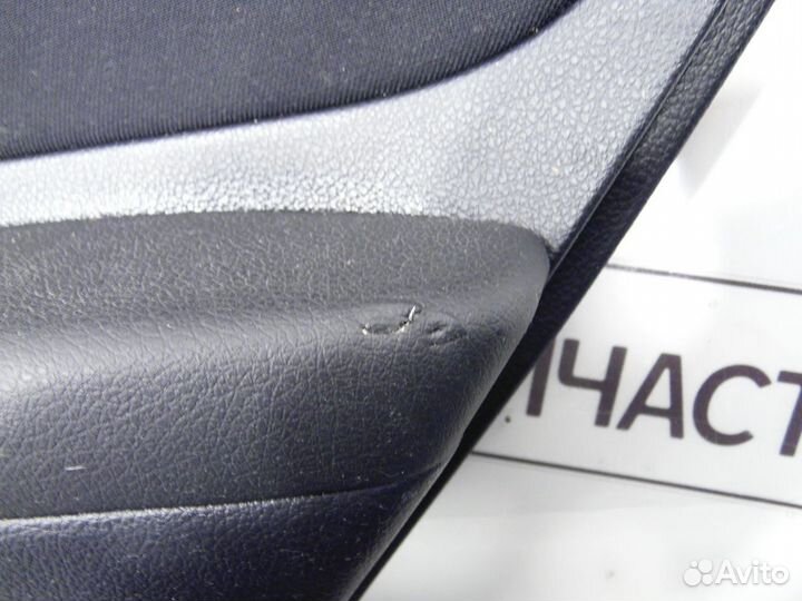 Обшивка двери задней правой Subaru Xv GP7 FB20