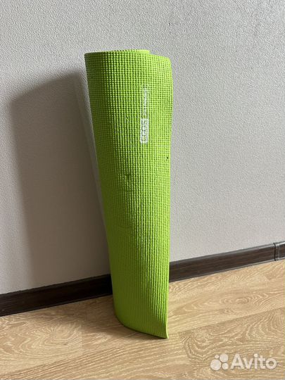 Коврик для йоги и фитнеса