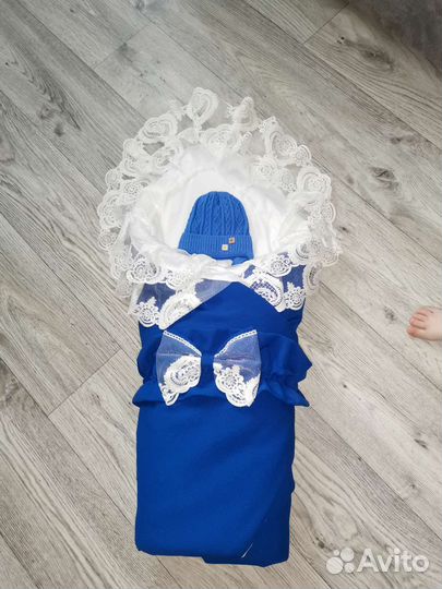 Уголок и бант на выписку