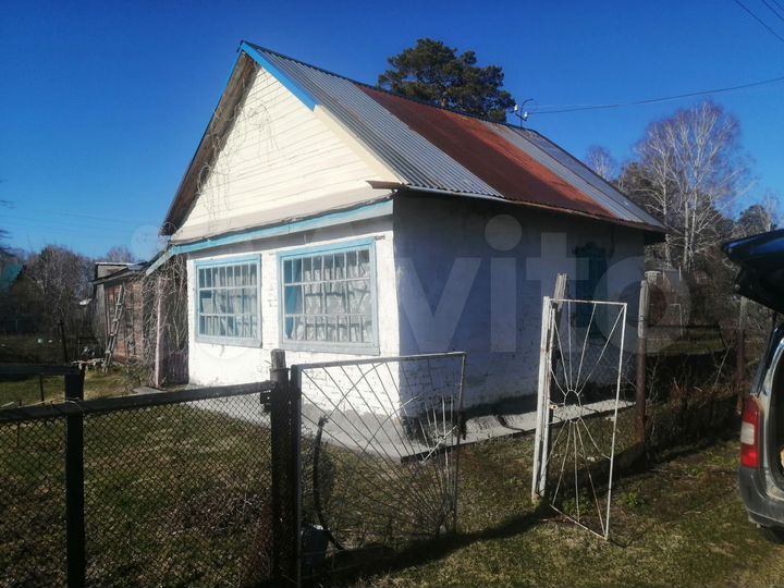 Дача 25 м² на участке 4,3 сот.