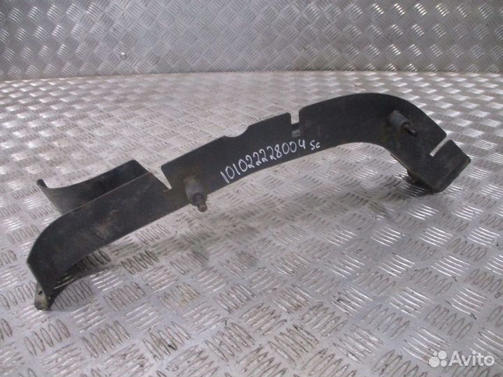 Кронштейн тормозных трубок Scania 1371083