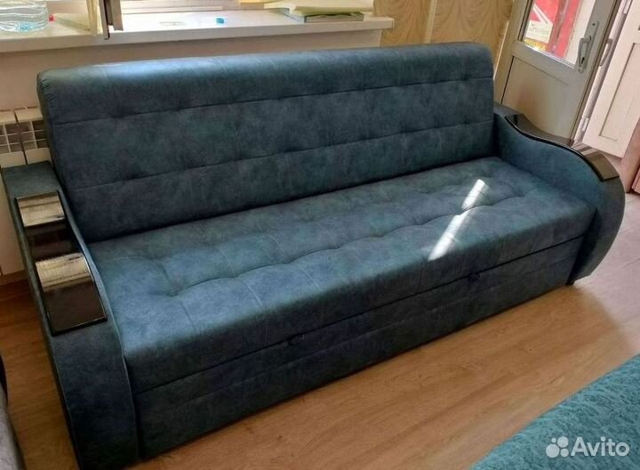 Прямой диван в наличии не б/у