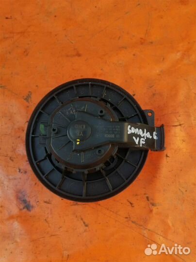 Моторчик отопителя (печки) Hyundai Sonata 6 YF (2