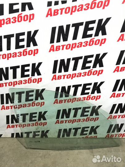 Стекло переднее правое Ford Fusion