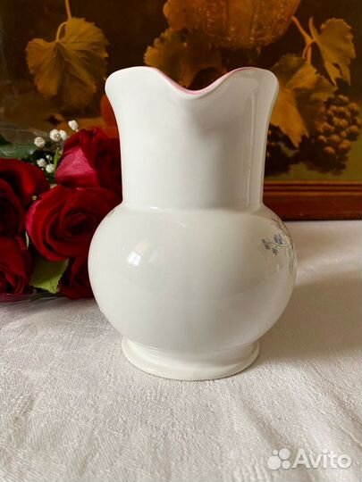 Антикварный кувшин, Англия