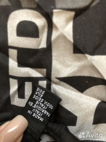 Karl lagerfeld платок