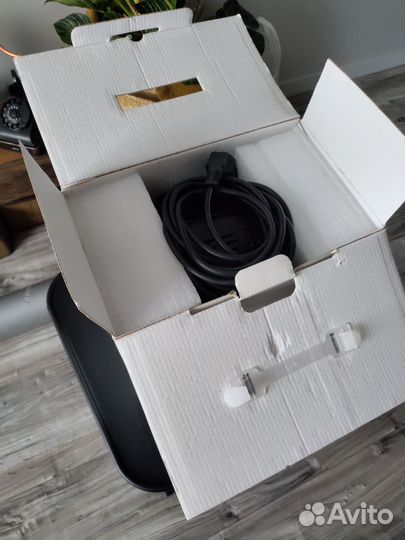 Постоянный свет Фалкон