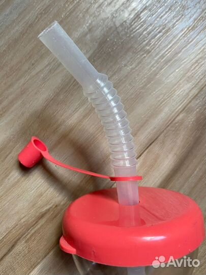 Необычная бутылка для воды из PortAventura