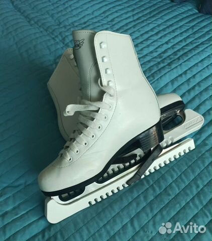 Коньки фигурные