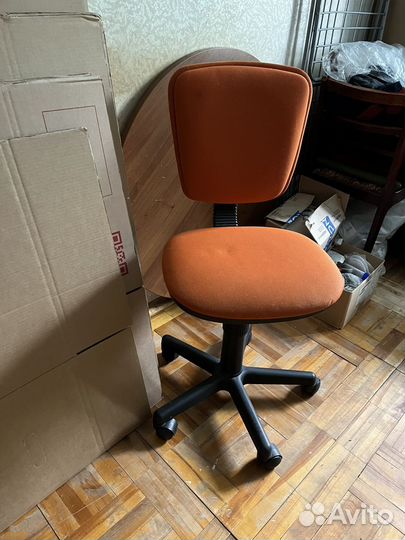 Компьютерное кресло