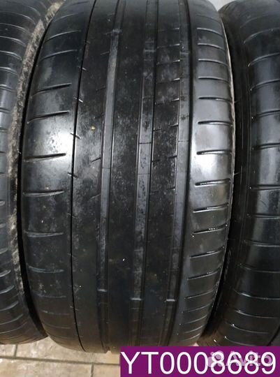 Michelin Pilot Super Sport 255/45 R19 98N