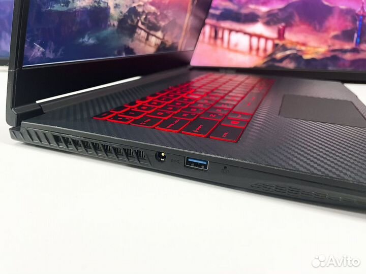 Игровой ноутбук MSI GeForce GTX 1050 Ti + i7