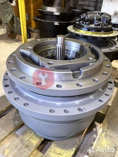 Редуктор хода Doosan DX300LC