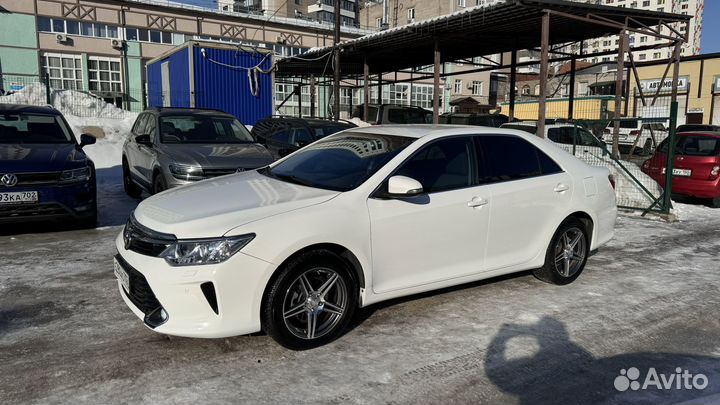 Toyota Camry 2.5 AT, 2015, 180 808 км