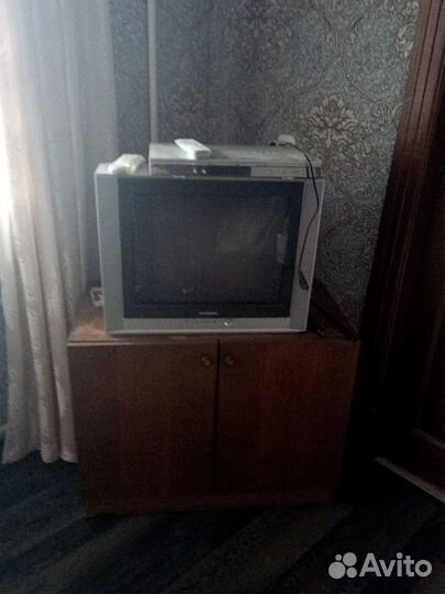 Телевизор samsung