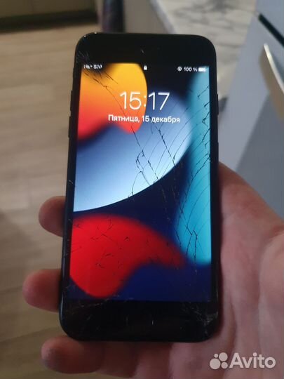 Ремонт телефонов, замена стекла iPhone, Samsung