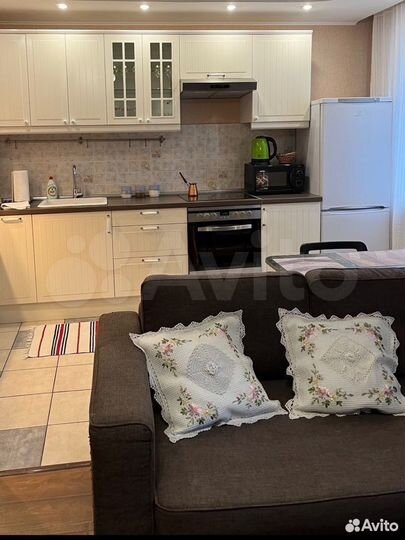 2-к. квартира, 52 м², 3/5 эт.