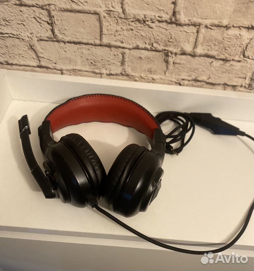 Игровые наушники