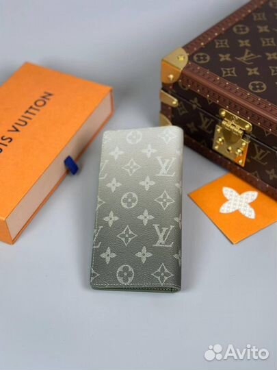 Louis vuitton визитница