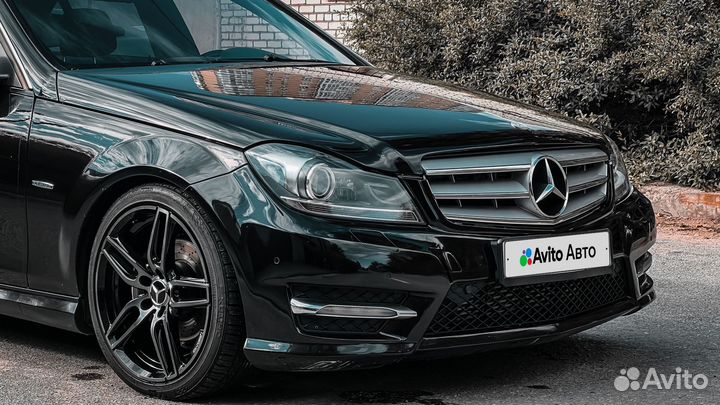 Mercedes-Benz C-класс 1.8 AT, 2011, 207 000 км