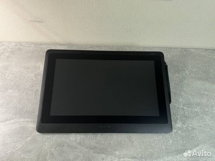 Графический монитор Wacom Cintiq 16 FHD