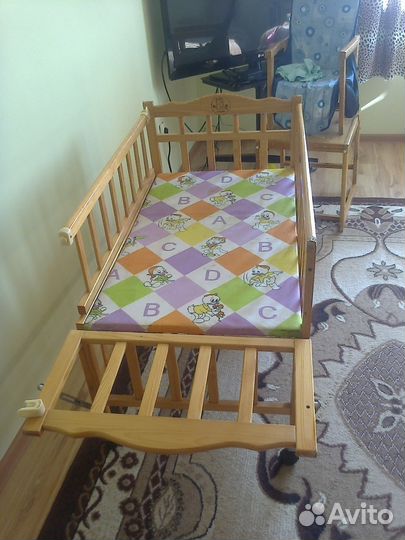 Продаю Детскую кроватку Б/У