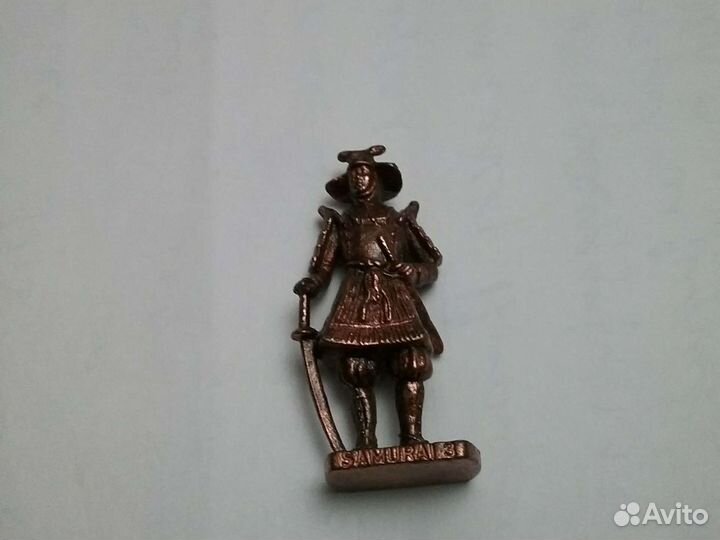 Фигурка японского самурая