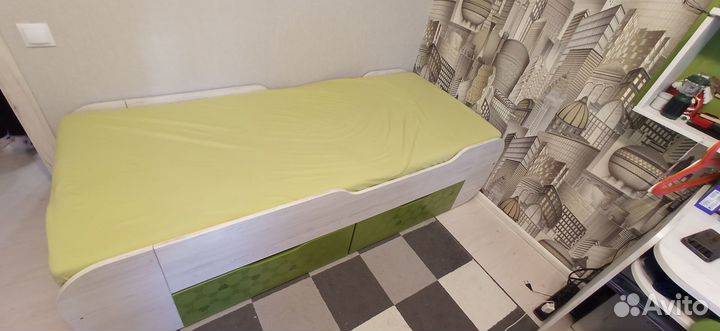 Кровать для подростка