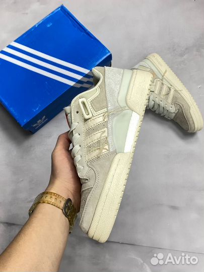 Кроссовки Adidas Forum 84 Low beige